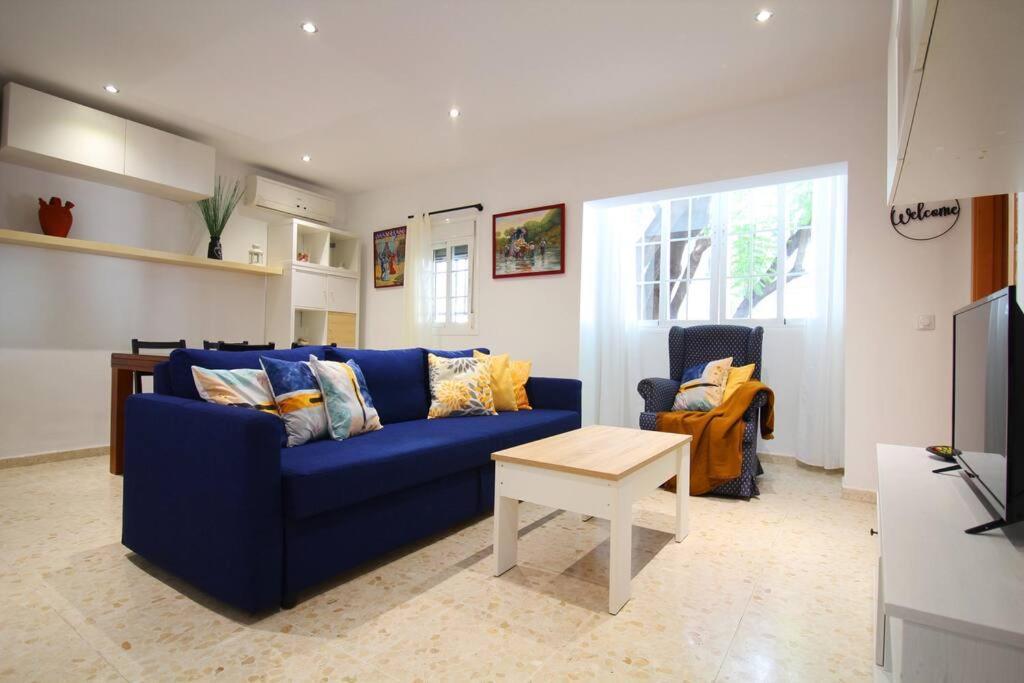 Barrio De Triana - Bidasoa Facil Aparcamiento Seville Ngoại thất bức ảnh