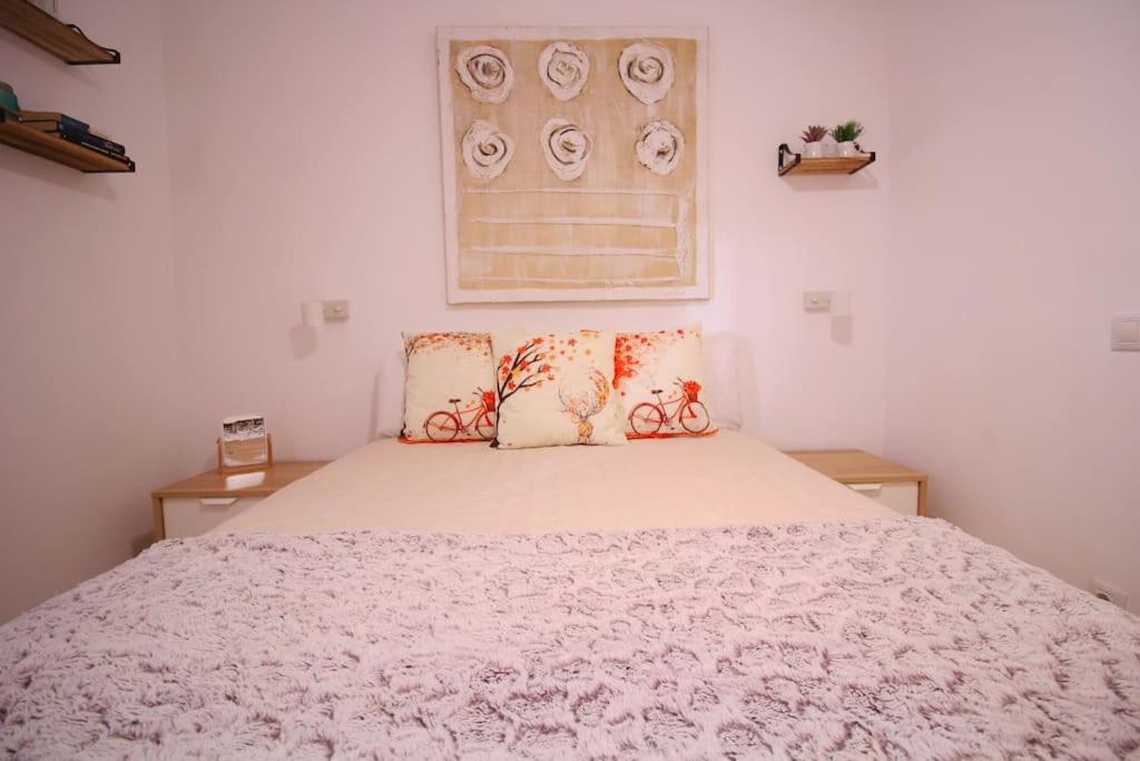 Barrio De Triana - Bidasoa Facil Aparcamiento Seville Ngoại thất bức ảnh